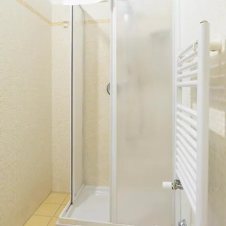 Carnevali Mj Гостевой дом *