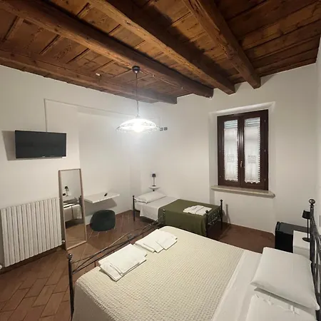 Carnevali Mj Gæstehus *